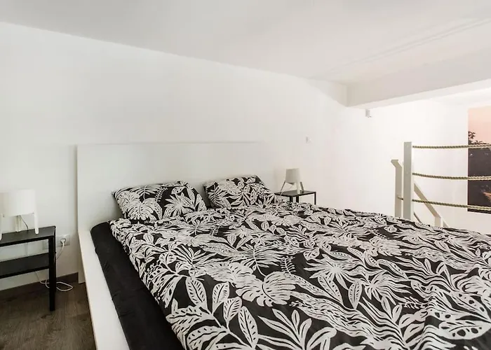 Daire 57 Steps From The Basilica